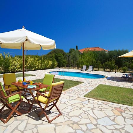 Iliachtides Villas คาราโวมิลอส ห้อง รูปภาพ