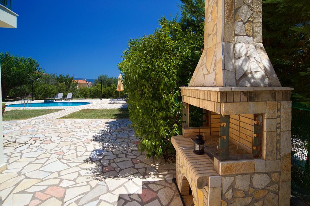 Iliachtides Villas คาราโวมิลอส ภายนอก รูปภาพ