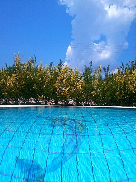 Iliachtides Villas คาราโวมิลอส ภายนอก รูปภาพ