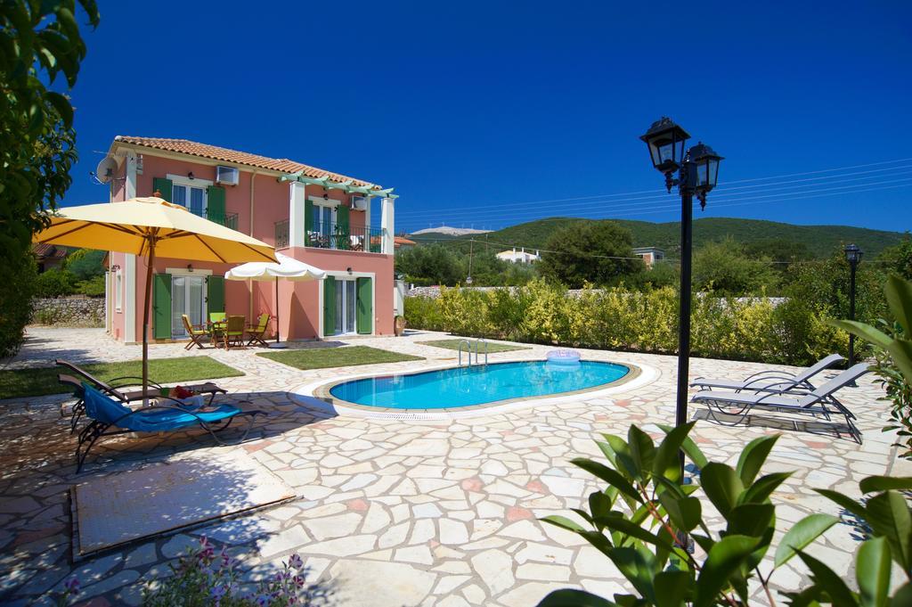 Iliachtides Villas คาราโวมิลอส ห้อง รูปภาพ